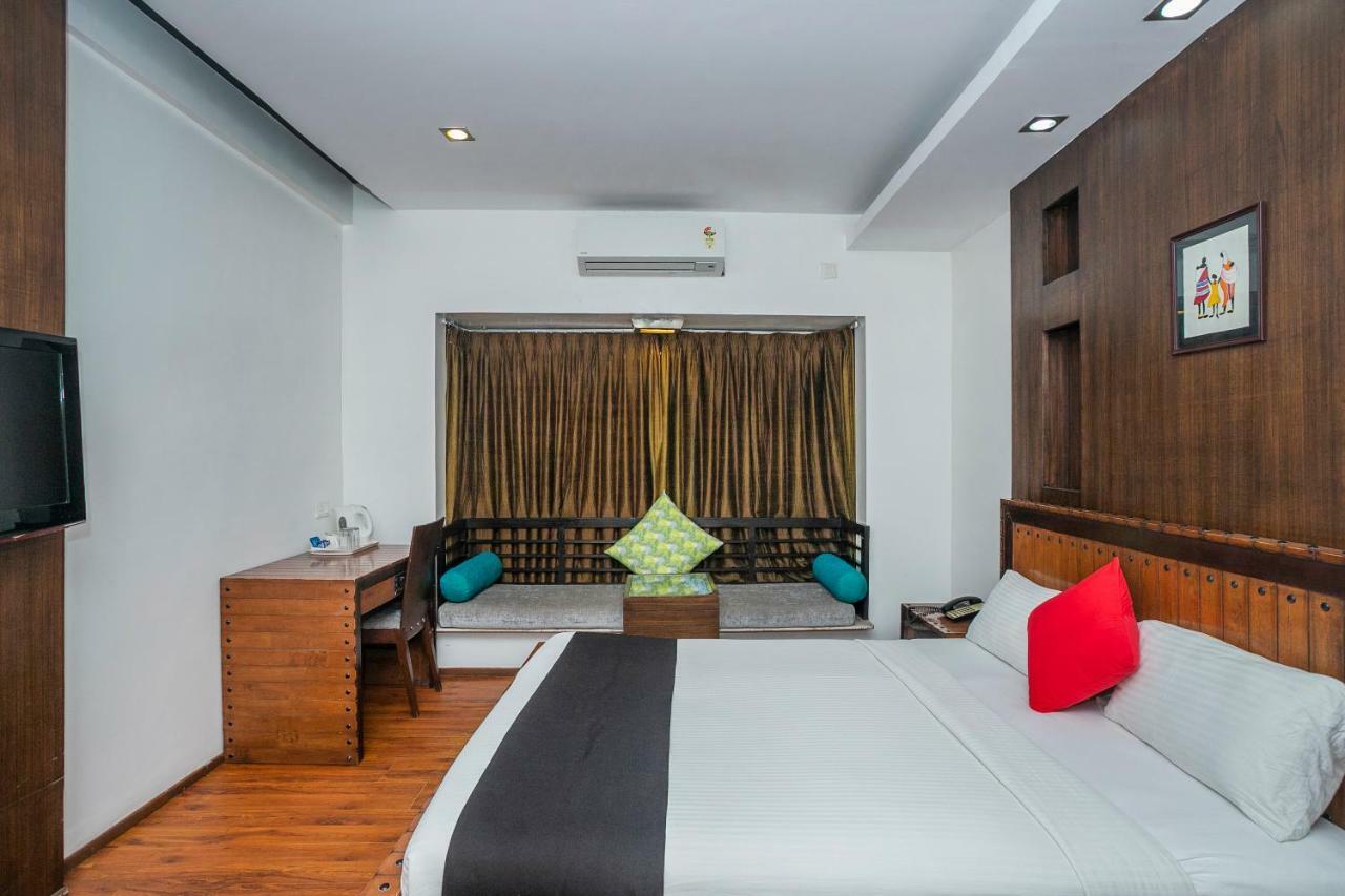 The Elite Royale Aparthotel Bangalore Exterior photo