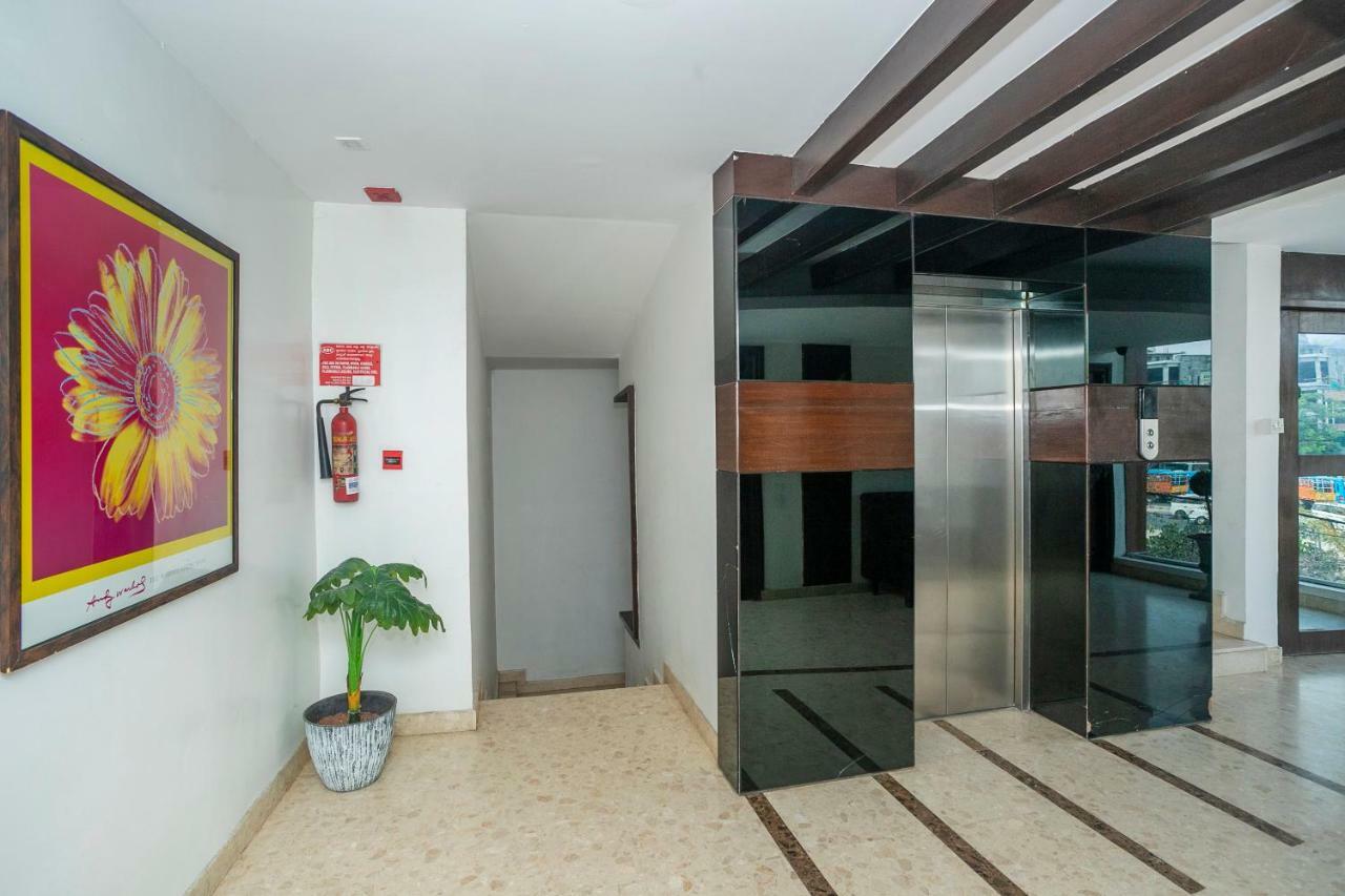 The Elite Royale Aparthotel Bangalore Exterior photo